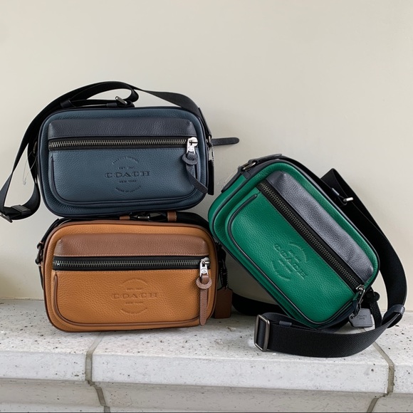 NWT Coach Thompson Small Camera Bag - Picture 1 of 17